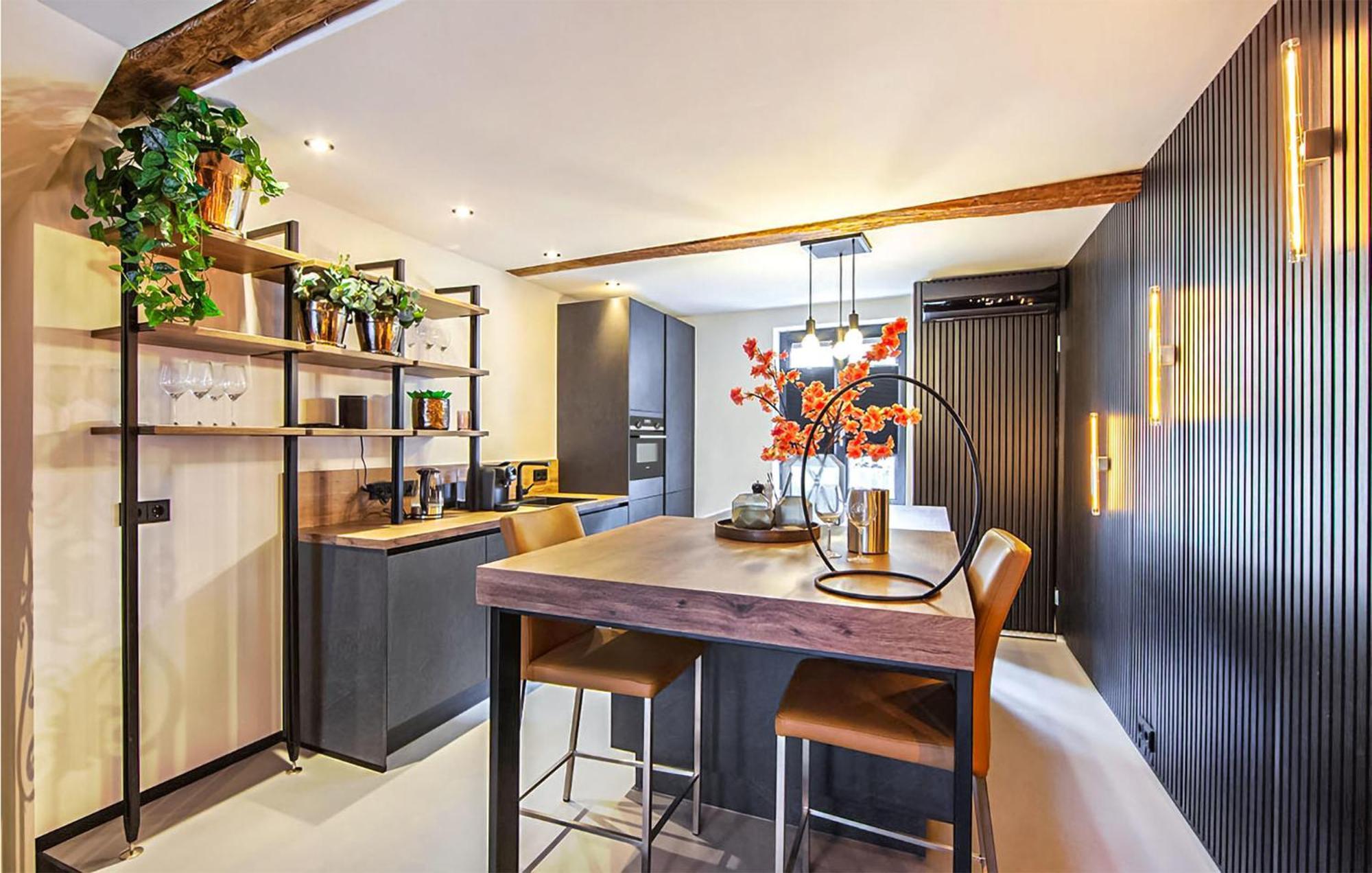 Gorgeous Home In Roermond With Kitchen Exterior foto